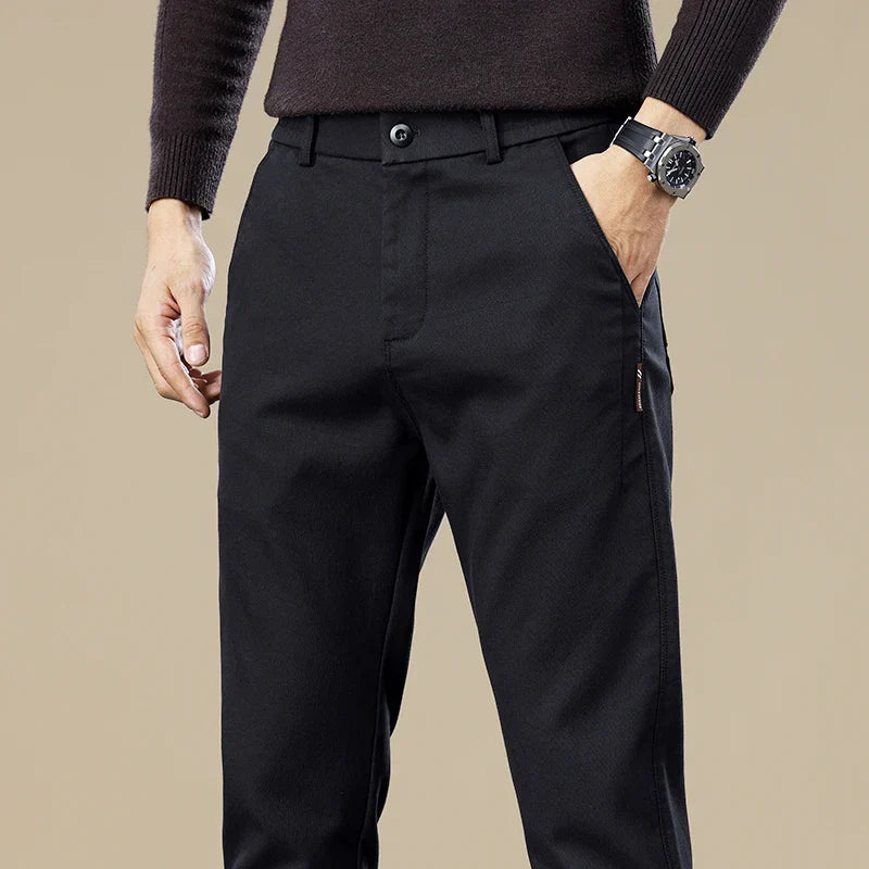 Calça Chino em Sarja Masculina F013