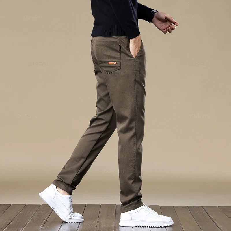 Calça Chino em Sarja Masculina F013